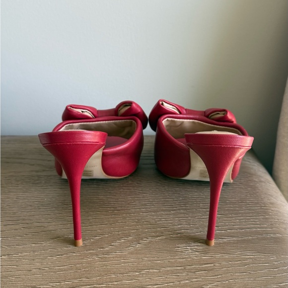 Saks Fifth Avenue Bow-Knot Leather Stiletto Mules - Picture 4 of 6